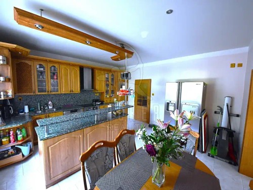 Prodej domu 247 m², pozemek 1230 m²