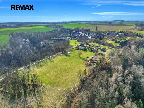 Prodej stavebního pozemku 14457 m²