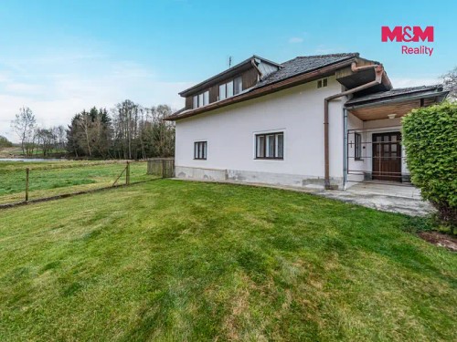 Prodej zemědělské usedlosti 170 m², pozemek 5936 m²