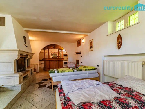 Prodej domu 210 m², pozemek 1068 m²