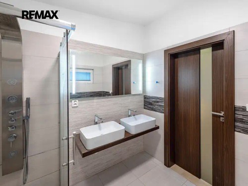 Prodej domu 207 m², pozemek 1576 m²