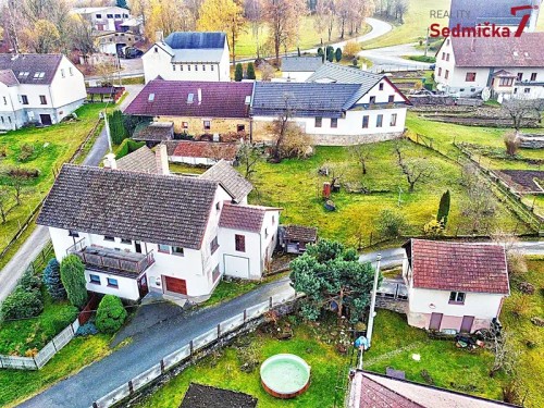 Prodej domu 318 m², pozemek 1300 m²