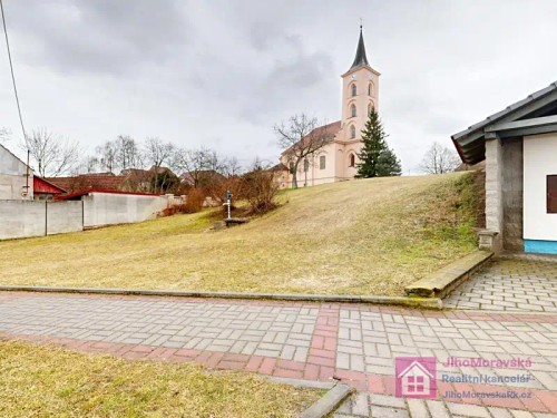 Prodej stavebního pozemku 444 m²