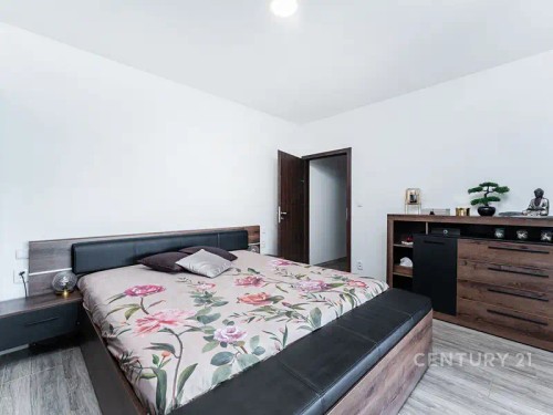 Prodej domu 226 m², pozemek 987 m²