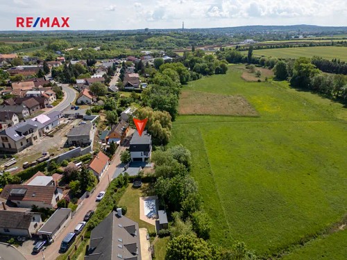 Prodej vily 330 m², pozemek 600 m²