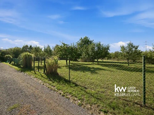 Prodej stavebního pozemku 2231 m²
