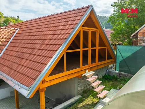 Prodej domu 105 m², pozemek 1904 m²
