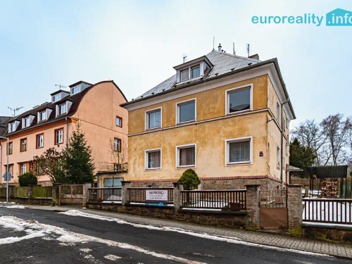 Prodaný dům 329 m², pozemek 469 m²