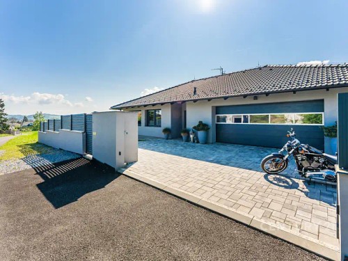 Prodej domu 226 m², pozemek 987 m²