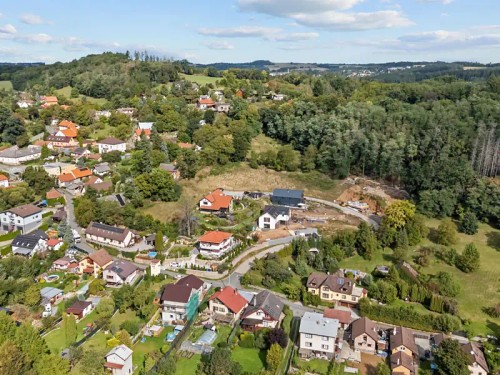 Prodej stavebního pozemku 1391 m²