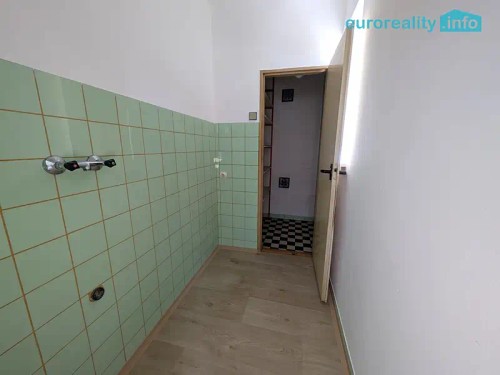 Prodej domu 240 m², pozemek 1087 m²