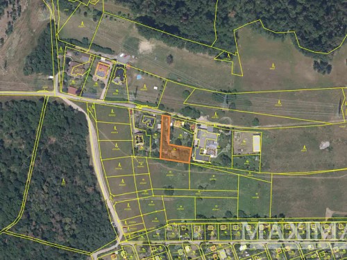 Prodej stavebního pozemku 890 m²