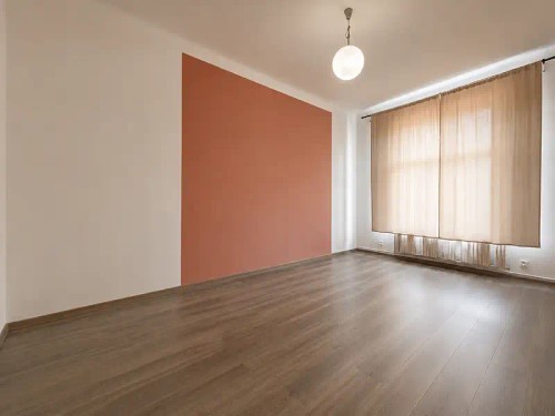 Prodej domu 1123 m², pozemek 435 m²