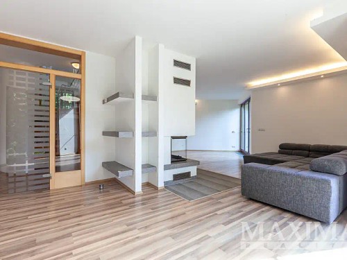 Prodej domu 232 m², pozemek 931 m²