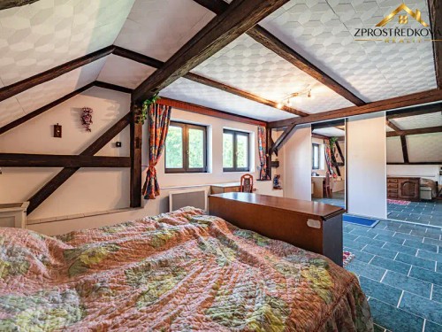 Prodej domu 258 m², pozemek 2807 m²