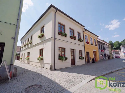 Prodej domu 222 m², pozemek 135 m²