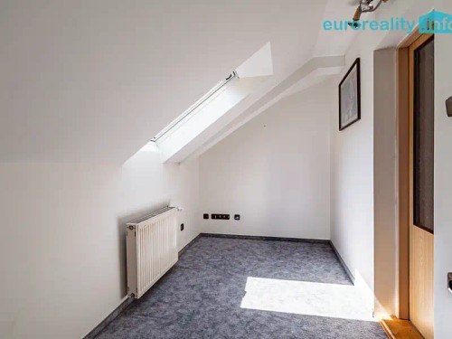 Prodej domu 259 m², pozemek 605 m²