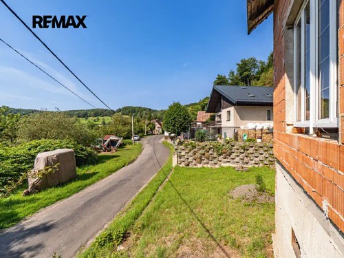Prodej domu 533 m², pozemek 2105 m²