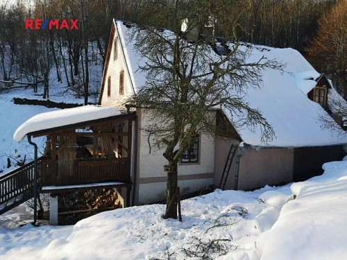 Prodej domu 300 m², pozemek 4419 m²