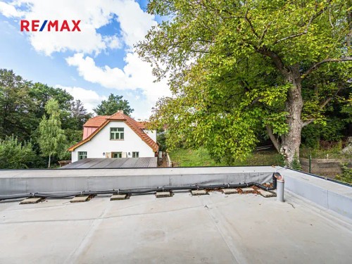 Prodej domu 202 m², pozemek 1160 m²