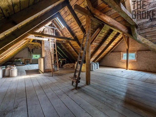 Prodej domu 242 m², pozemek 13584 m²