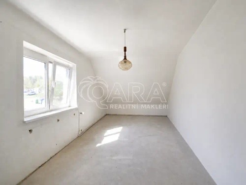 Prodej domu 120 m², pozemek 374 m²