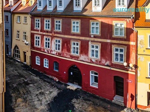 Prodej atypického bytu 168 m²