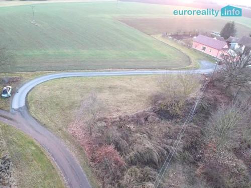 Prodej stavebního pozemku 2205 m²