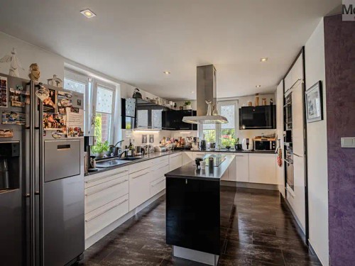 Prodej domu 308 m², pozemek 1619 m²