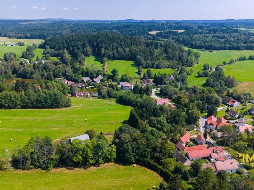 Prodej domu 300 m², pozemek 2937 m²
