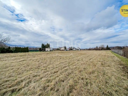 Prodej stavebního pozemku 1572 m²