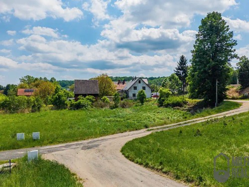 Prodej stavebního pozemku 1451 m²