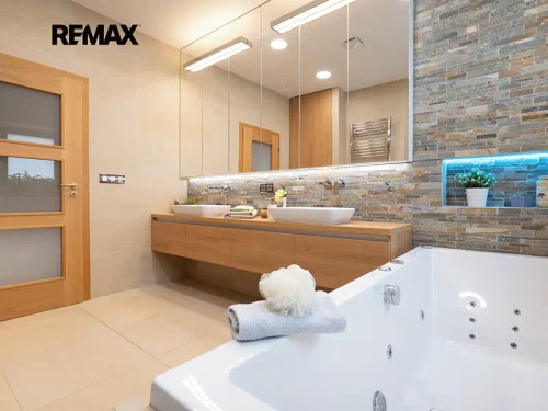 Prodej domu 220 m², pozemek 1004 m²