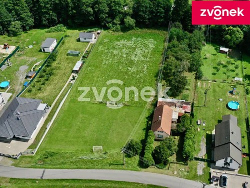 Prodej stavebního pozemku 1833 m²