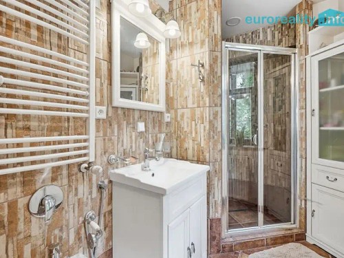 Prodej domu 95 m², pozemek 1071 m²
