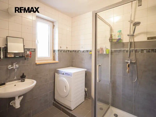 Prodej domu 291 m², pozemek 1086 m²