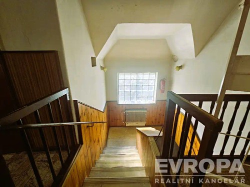 Prodej domu 287 m², pozemek 462 m²