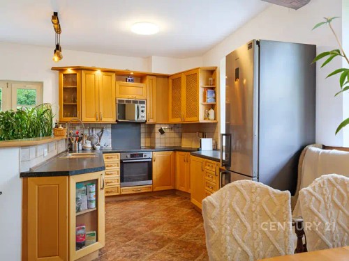 Prodej domu 600 m², pozemek 3051 m²
