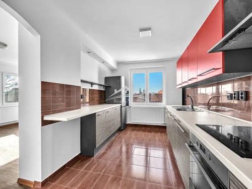 Prodej domu 340 m², pozemek 876 m²