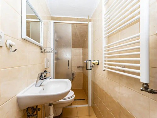 Prodej domu 200 m², pozemek 3642 m²