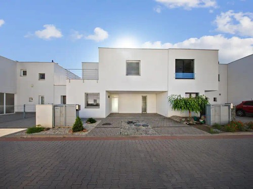 Prodej domu 213 m², pozemek 483 m²