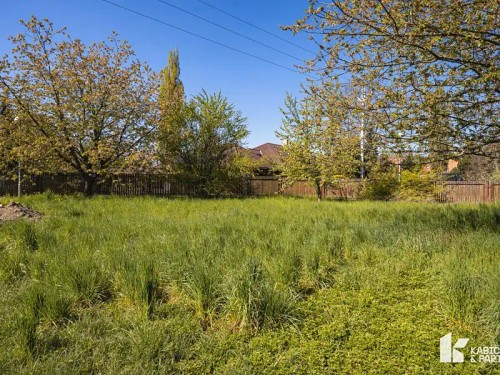 Prodej stavebního pozemku 642 m²