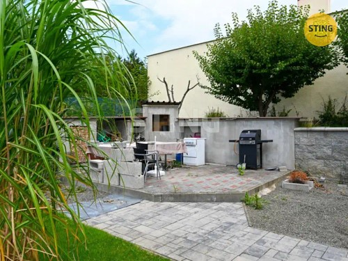 Prodej domu 200 m², pozemek 1986 m²