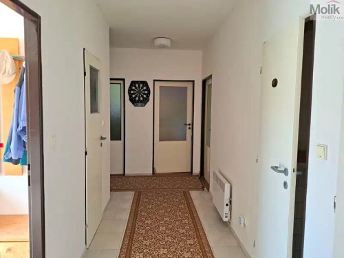 Prodej domu 200 m², pozemek 1427 m²