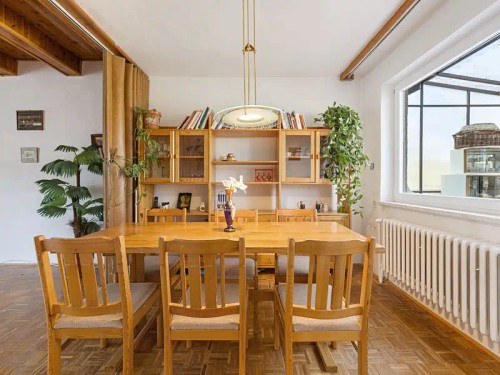 Prodej vily 311 m², pozemek 615 m²