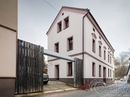 Prodej domu 250 m², pozemek 341 m²