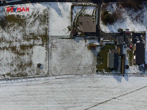 Prodej stavebního pozemku 2565 m²