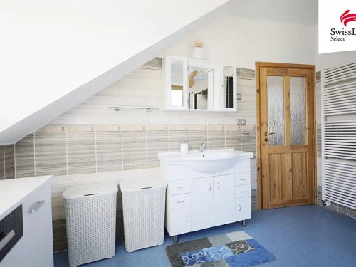 Prodej domu 205 m², pozemek 9871 m²