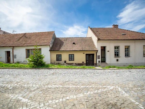 Prodej stavebního pozemku 591 m²