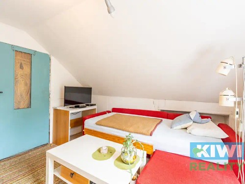 Prodej domu 100 m², pozemek 281 m²